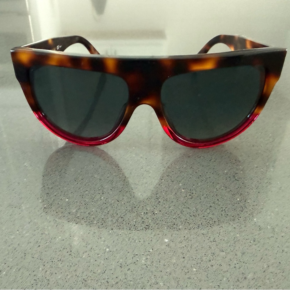 Authentic Celine Tortoiseshell Cat-Eye Sunglasses… - image 2